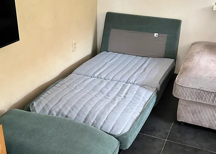 8 P Bungalow In Bossen Bij Capfun Stoetenslagh